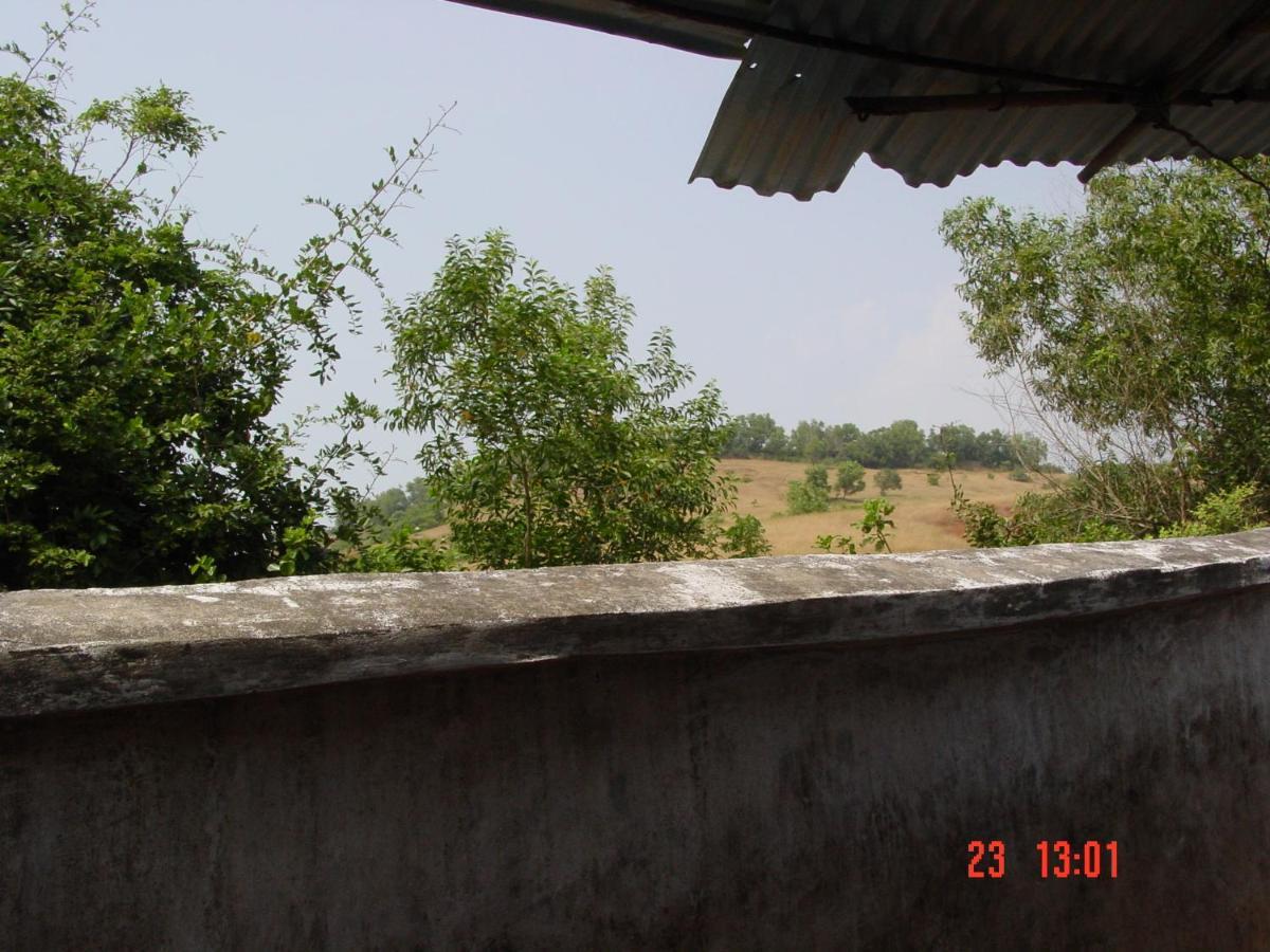 Hill View Guest House Anjuna Buitenkant foto