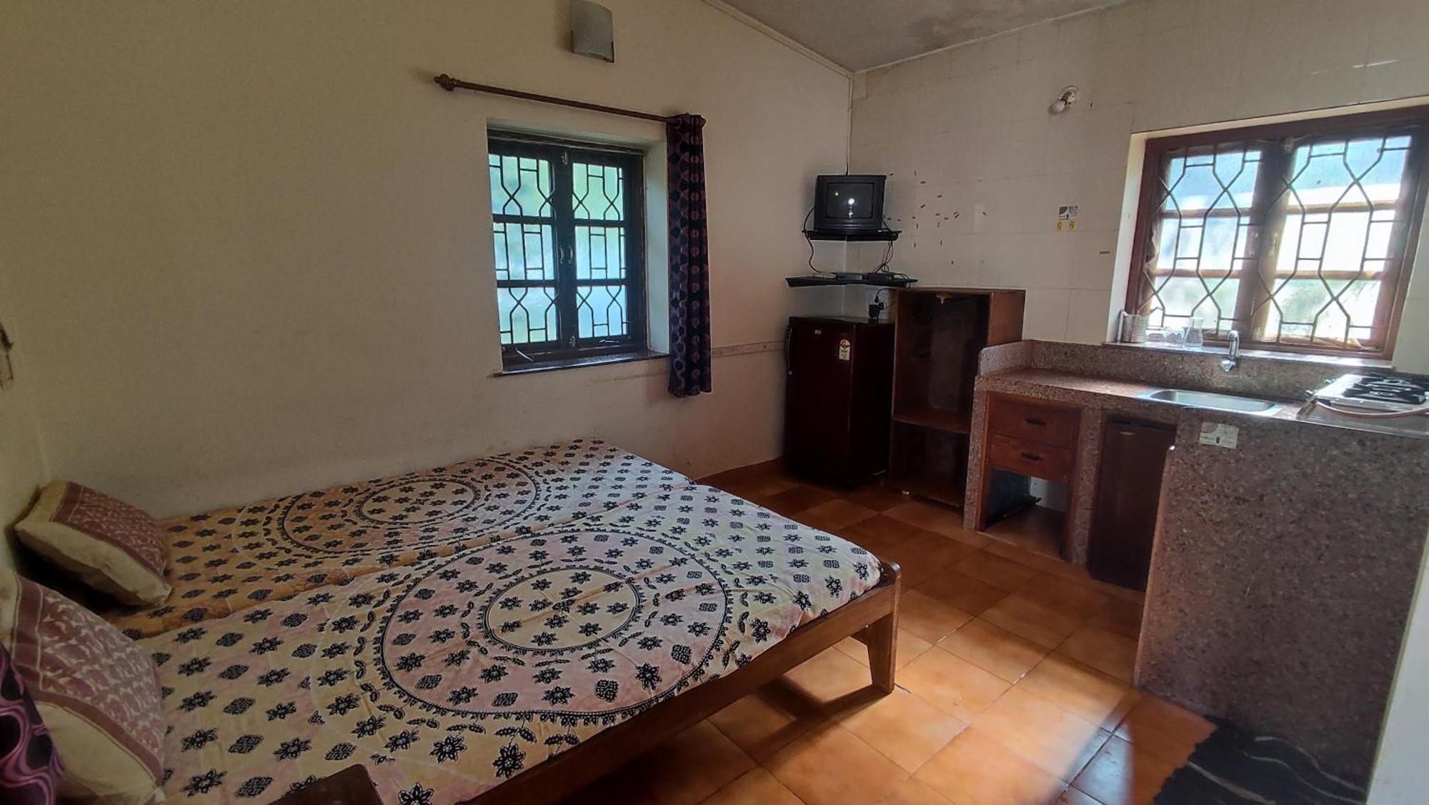 Hill View Guest House Anjuna Buitenkant foto